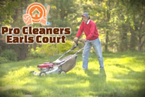 lawn-mowing-earls-court